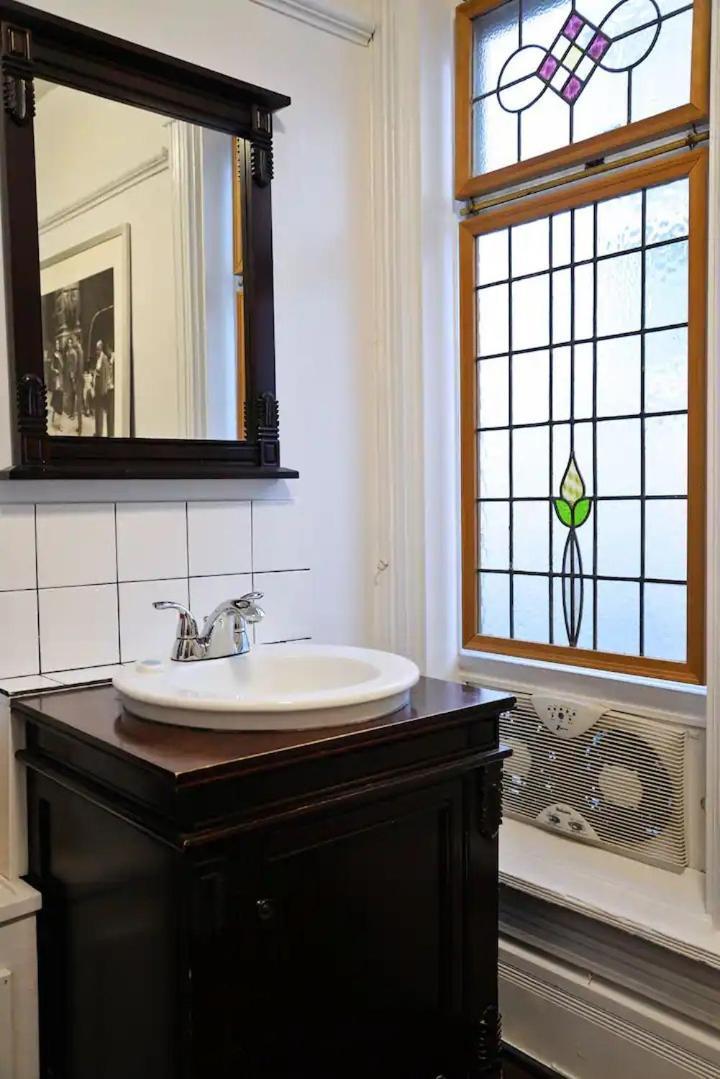 Vancouver Hideaway Guesthouse 외부 사진